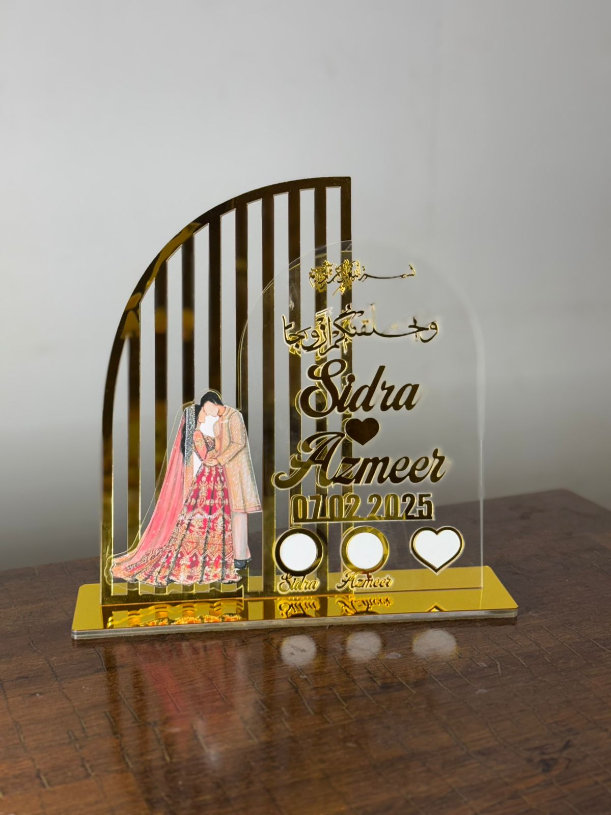 Nikah Thumb Board – Personalized for Wedding with Couple Stand