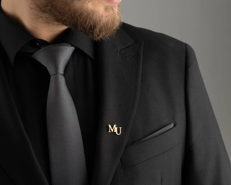 Initial Alphabet Coat pin - MEN