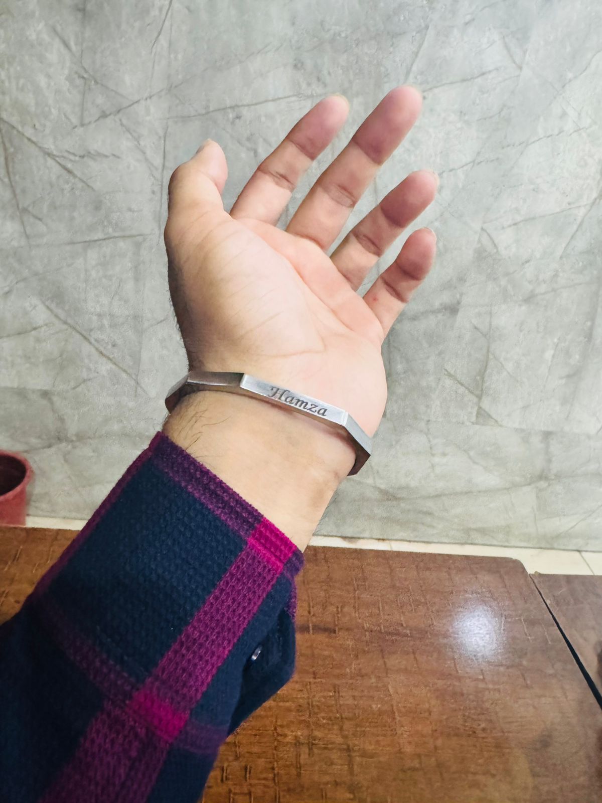 Hexagon Engraved Karha